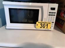 COMMERCIAL CHEF MICROWAVE