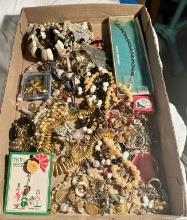 Vintage Costume Jewelry Lot