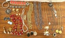 Tray Lot Costume Jewelry