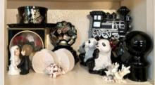 Black and White Porcelain Knik Knacks