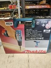 Makita 3/8 Cordless Driver Drill