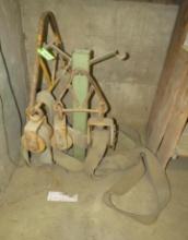 (2) Sling Yokes on Stand