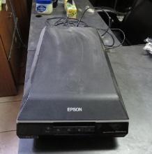 Epson V600 Photo Scanner