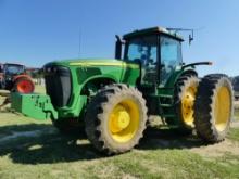 John Deere 8520