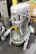 HOBART H-600T 60-QUART MIXER W/ BOWL, PADDLE, & HOOK ATTACHMENTS 200V 3PH